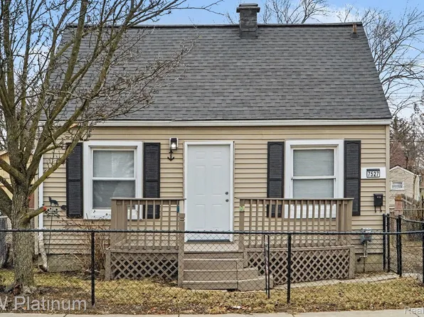 7527 Toepfer Rd, Warren, MI 48091