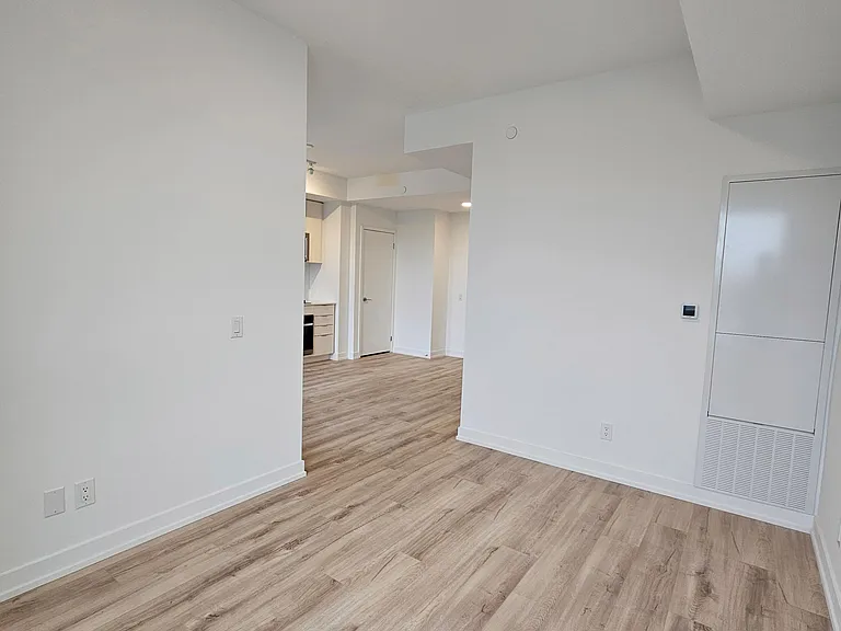 181 Sheppard Ave E #407 — Photo 10