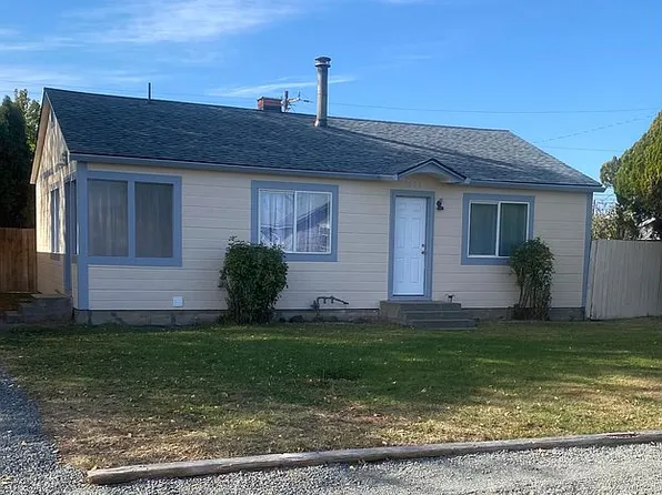 3806 S 3rd St, Yakima, WA 98903