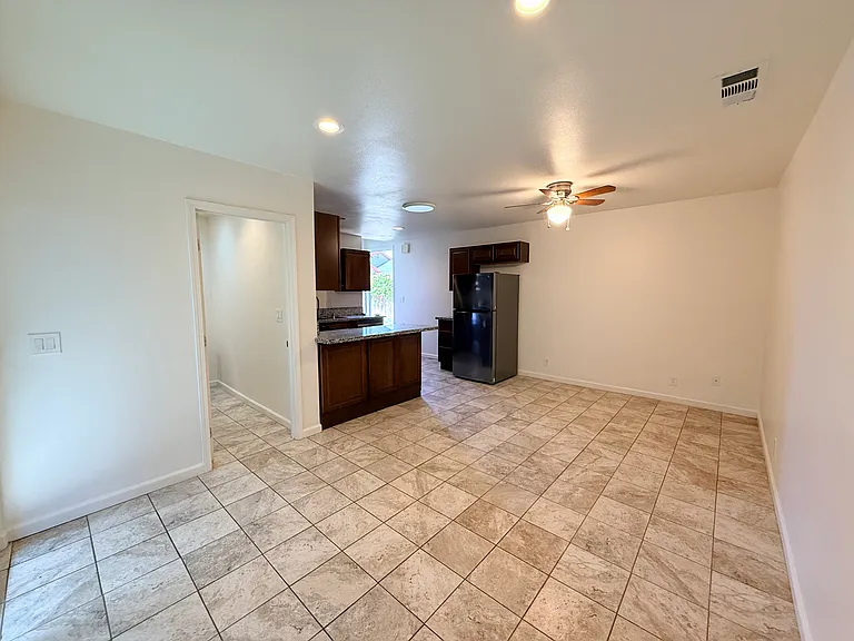 145 Park Ave #A — Photo 5
