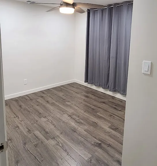 2nd bedroom - facing frontyard