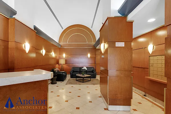 Rented by Anchor Associates | media 5