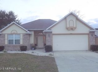 8832 Mountain Lake Dr S, Jacksonville, FL 32221