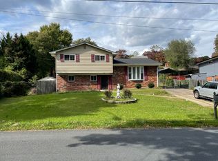 12004 Renick Ln, Silver Spring, MD 20904