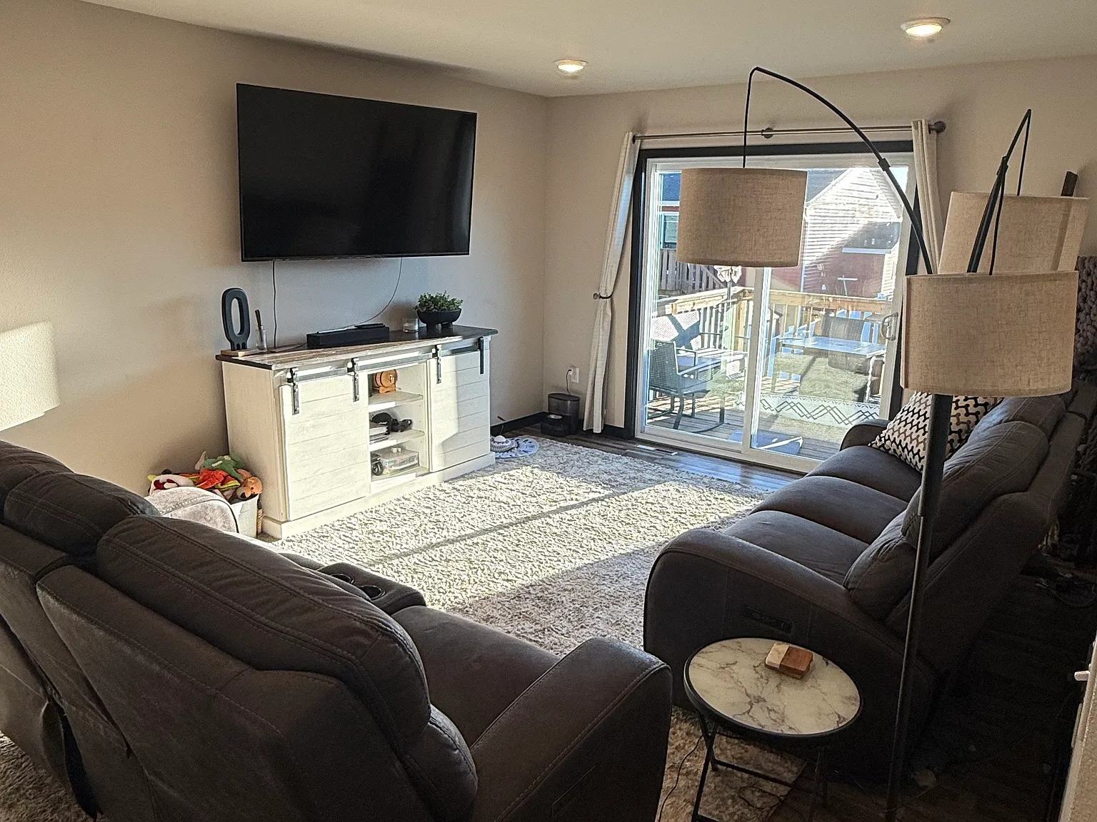 3 bed, 2080 sqft, $2,000 — Photo 4