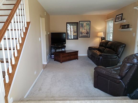 5th image of 2605 College Hill Cir