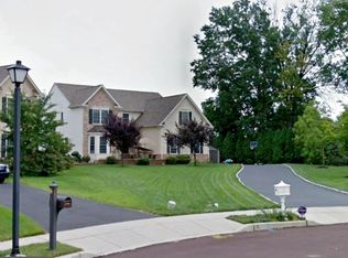 8 Ashwood Ln, Plymouth Meeting, PA 19462