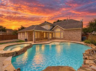 7906 Emerald Haven Dr, Sugar Land, TX 77479