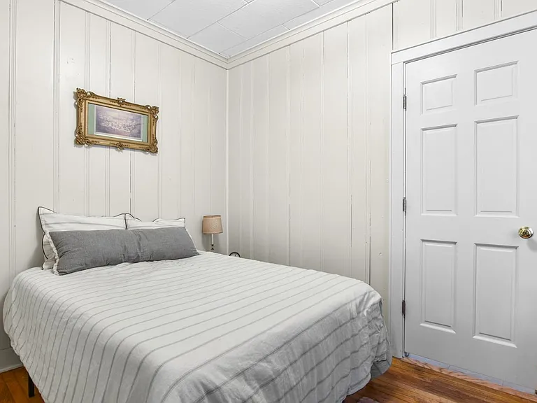 1135 Williamson St #1 — Photo 7