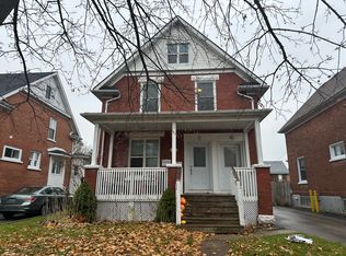 60 Betzner Ave N #2, Kitchener, ON N2H 3B9