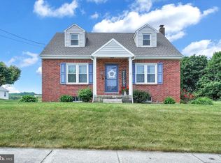 944 Stoverstown Rd, York, PA 17408