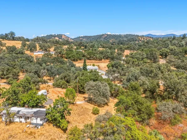 20510 Tuttletown Rd, Sonora, CA 95370