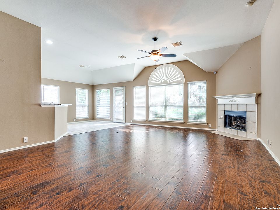 1st image of 20910 ENCINO DAWN