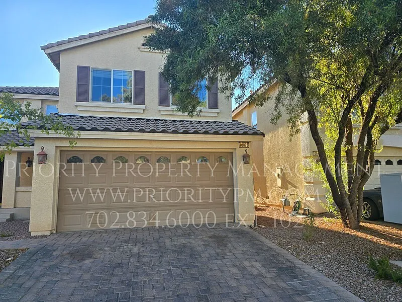 4 bed, 3.5 bath, 2459 sqft, $2,495 — Photo 4