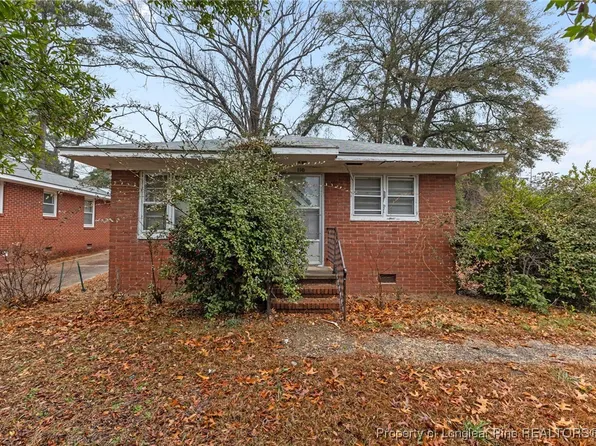 110 Quincy St, Fayetteville, NC 28301