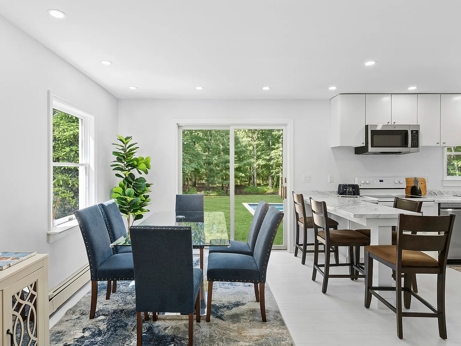 Northwest Woods Newly Renovated & Private Home on Reserve — Photo 4