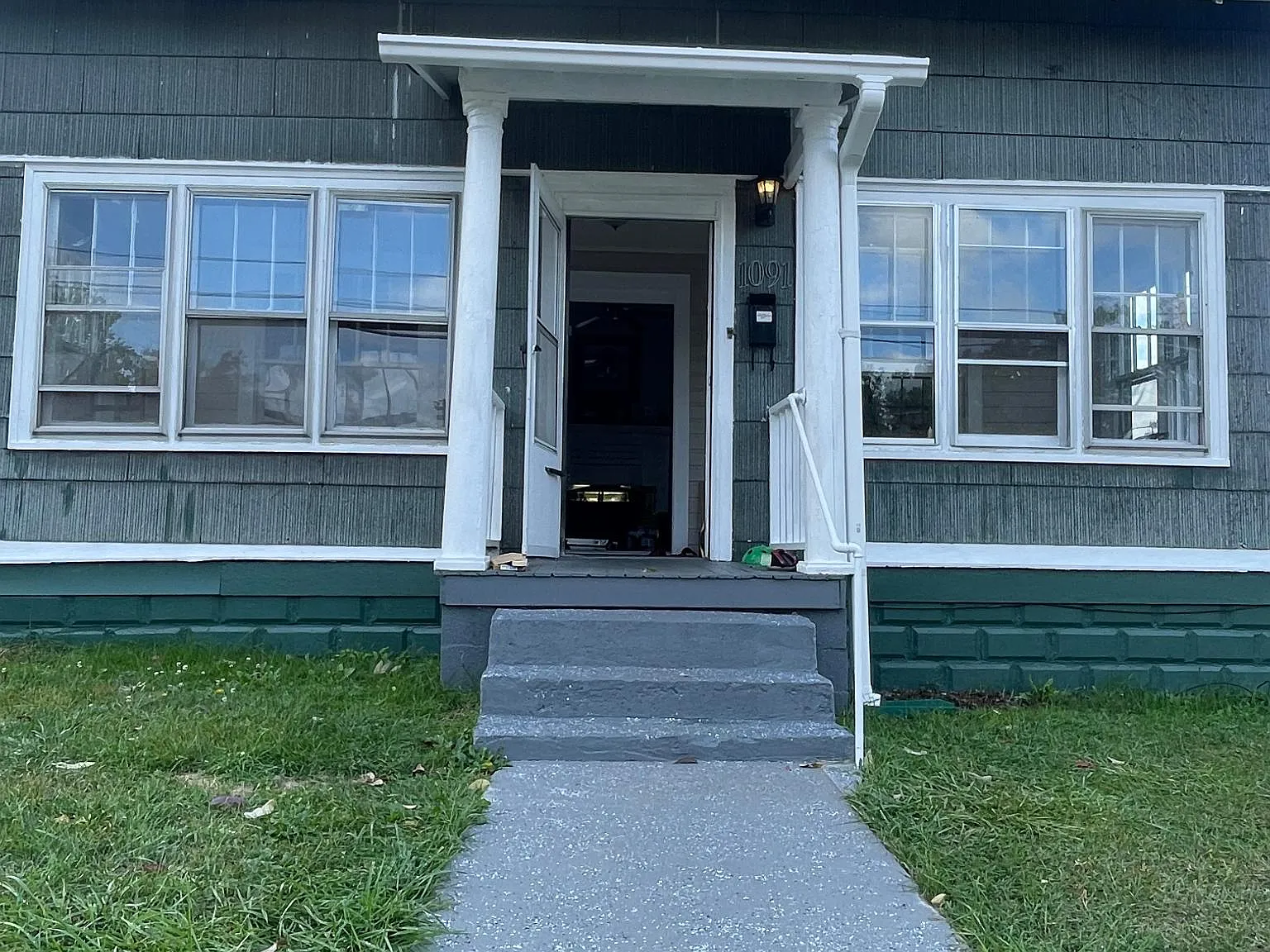 3 bed, 1685 sqft, $1,299 — Photo 3