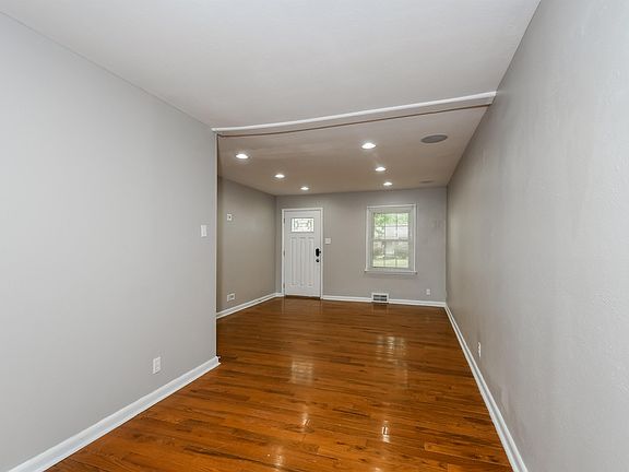 4th image of 809 Teurville Dr