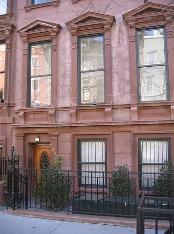 1st image of 128 E 65th St APT 3