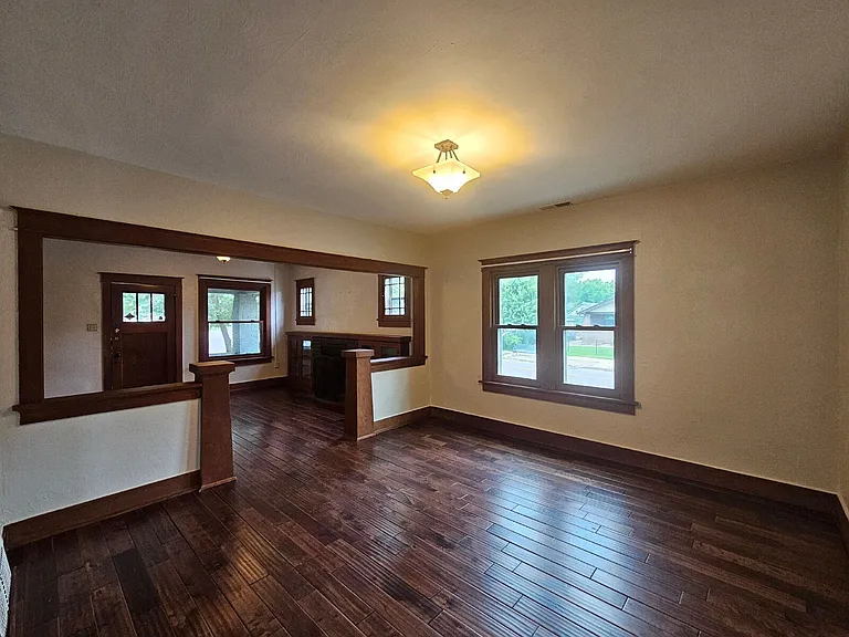 4288 N Hooker St #1 — Photo 4