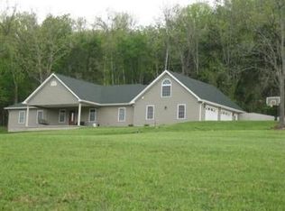 6350 Dixie Rd SW, Mauckport, IN 47142