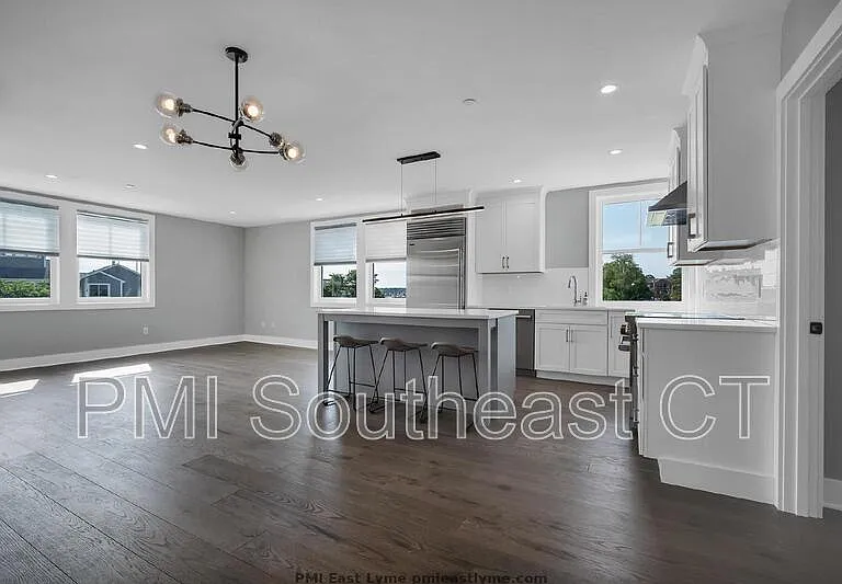 3 Water St #203 — Photo 9