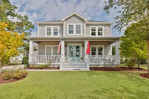 4 bed, $5,500 — Photo 2