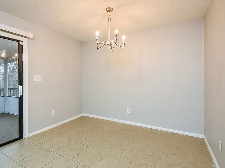 3504 Sandra Dr — Photo 8