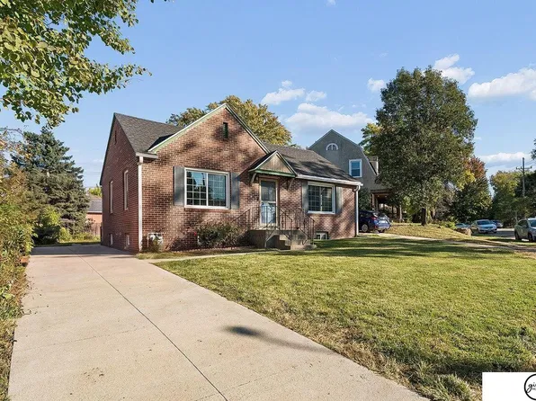 3470 Orchard St, Lincoln, NE 68503