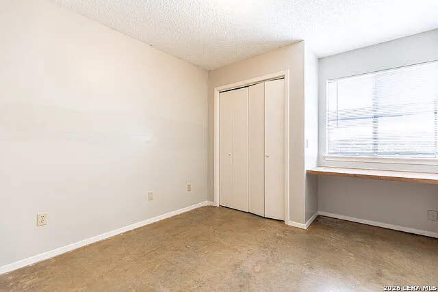 6201 Berkett Cv #B — Photo 18
