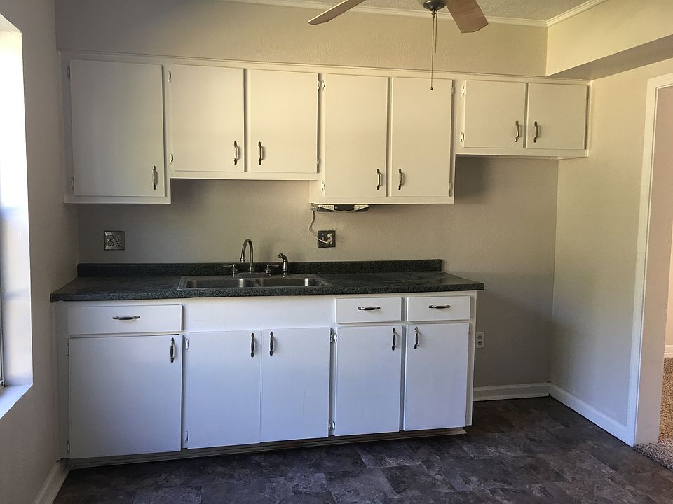 2nd image of 213 Center St