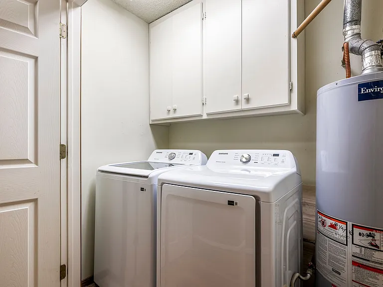 2917 N Mayberry Ln — Photo 11