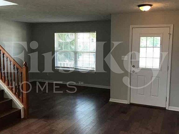 2nd image of 1293 River Ridge Dr