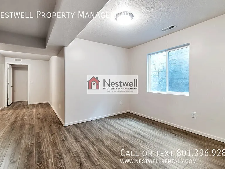 11611 S Alexandria Dr — Photo 23