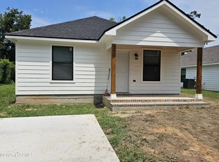1422 Pujo Ave, Opelousas, LA 70570