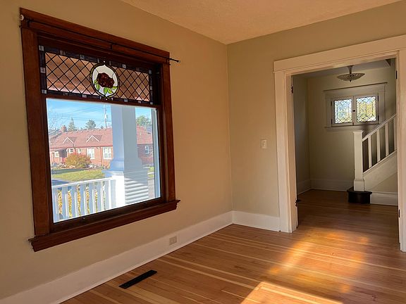 entry front room