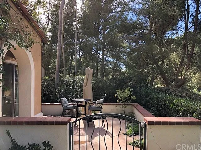 14 Firenze Ct — Photo 27