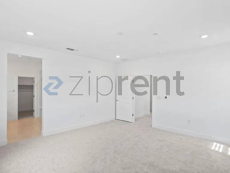 4638 Strandberg Ave — Photo 22