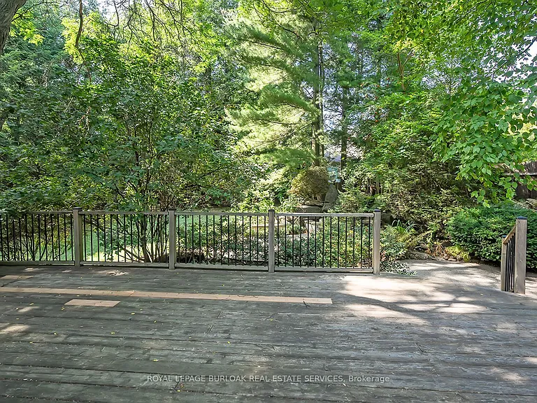 4189 Inglewood Dr — Photo 32