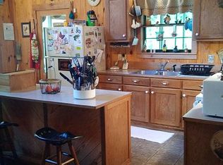 2365 Halls Valley Rd, Trion, GA 30753