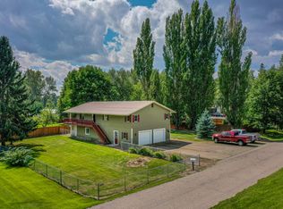 24 15th St E, Columbia Falls, MT 59912