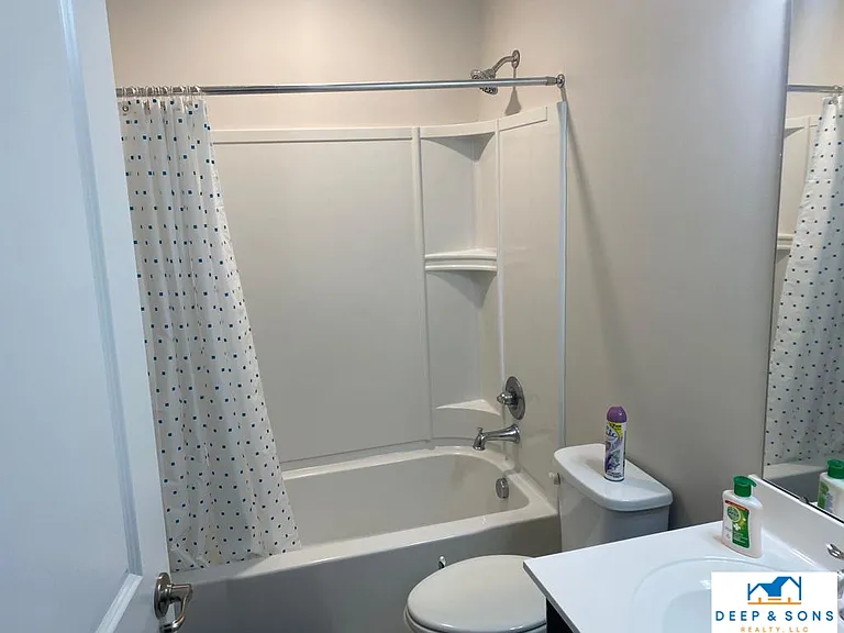 2033 Elm Tree Ct #1 — Photo 19