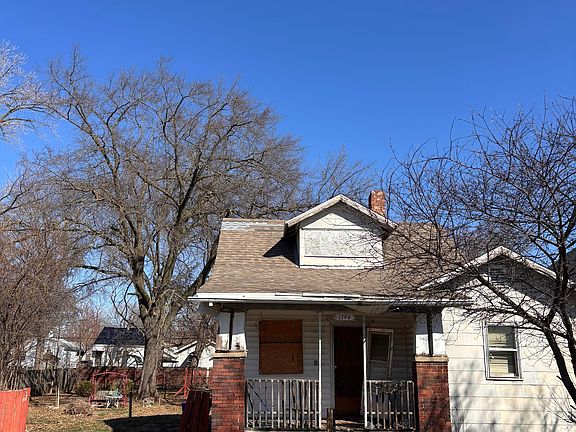 2nd image of 1764 E Lawrence St