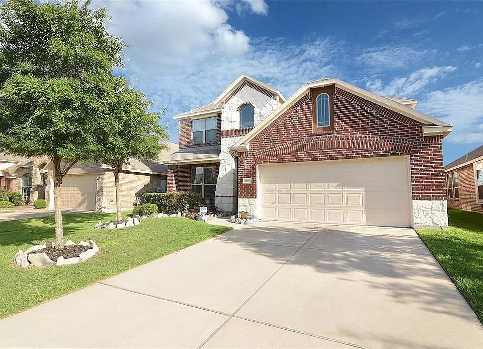 1st image of 19815 Amber Village Ln