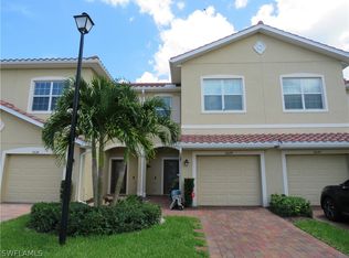 2624 Blossom Way, Naples, FL 34120