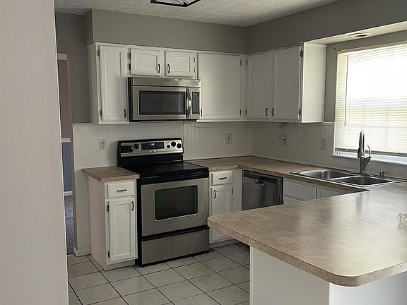 5th image of 2894 Bentbrook Dr