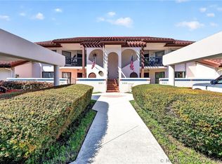 6070 SE Martinique Dr APT 202, Stuart, FL 34997
