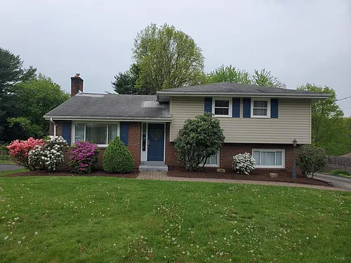 4697 Tomer Dr Photo 1