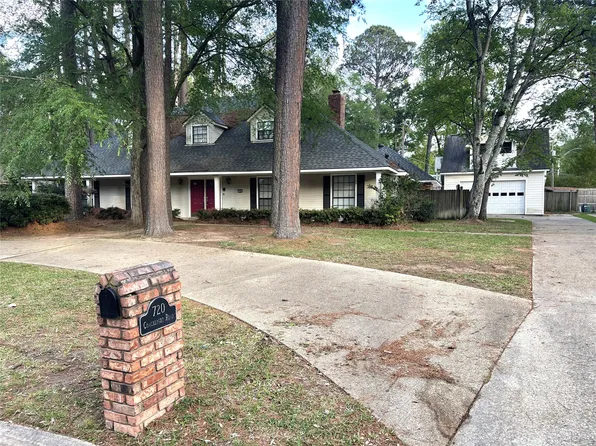 720 Coachlight Rd, Shreveport, LA 71106