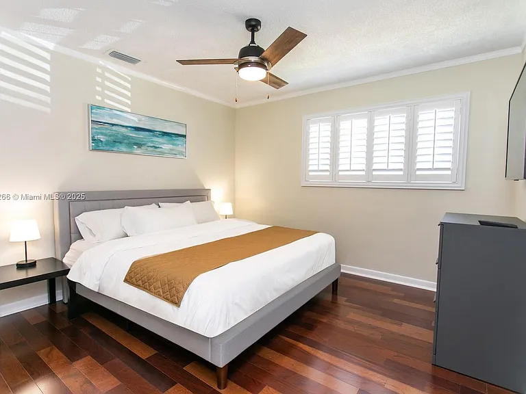 1311 Rodman St — Photo 14